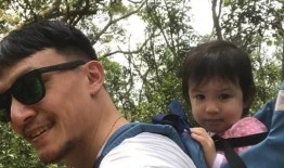 女儿爆料父亲过节视频大全,父亲节日搞笑视频大盘点