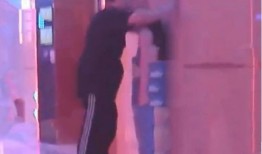 网友爆料可乐事件视频,真相令人震惊！